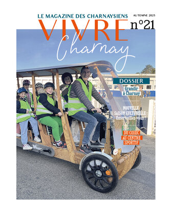 Vivre Charnay n°21 - Automne 2025 Couverture de Vivre Charnay n°21 - Automne 2025